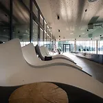 Aja 4*