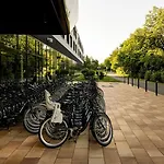Aja Hotel 4*