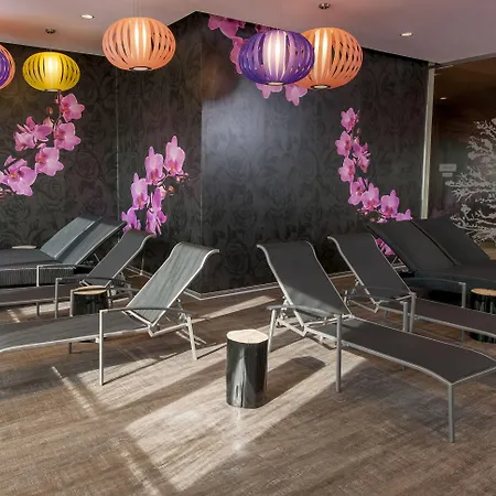 Aja Hotel 4*
