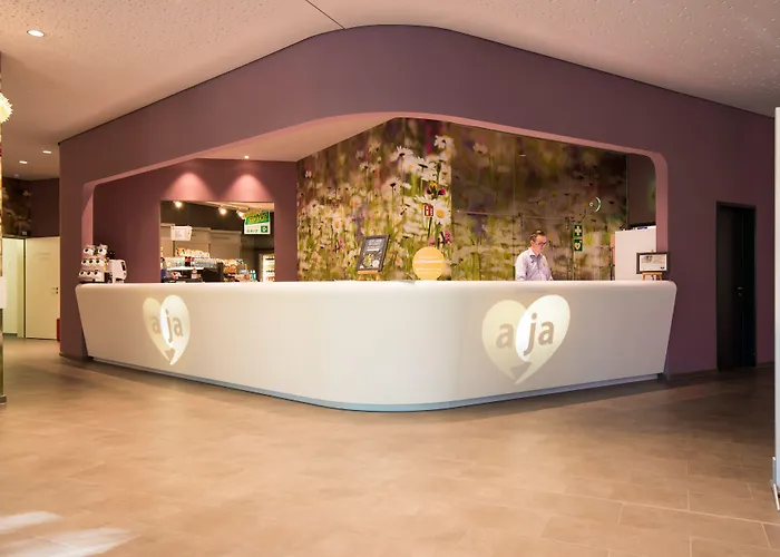 Aja فندق 4*